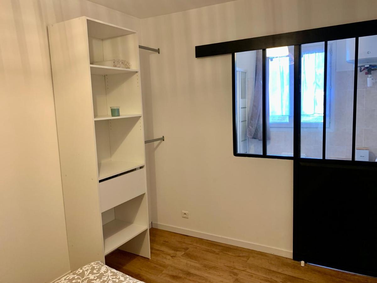 Superbe Appartement Avec Parking Gratuit Sur Place แซงต์-เดอนี ภายนอก รูปภาพ